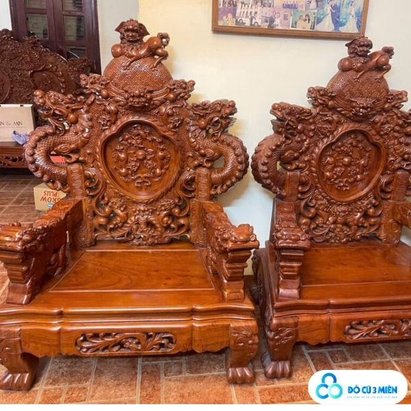 Thu mua bàn ghế gỗ cũ tại Hà Nội1