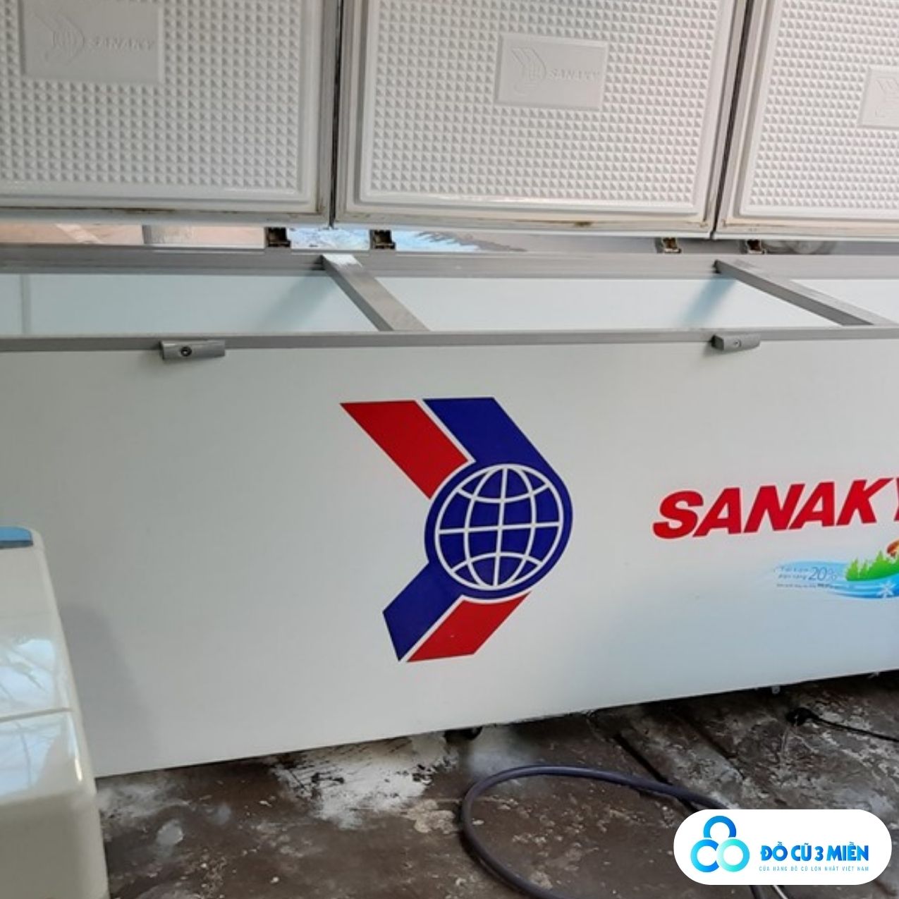 Thu mua tủ mát cũ2